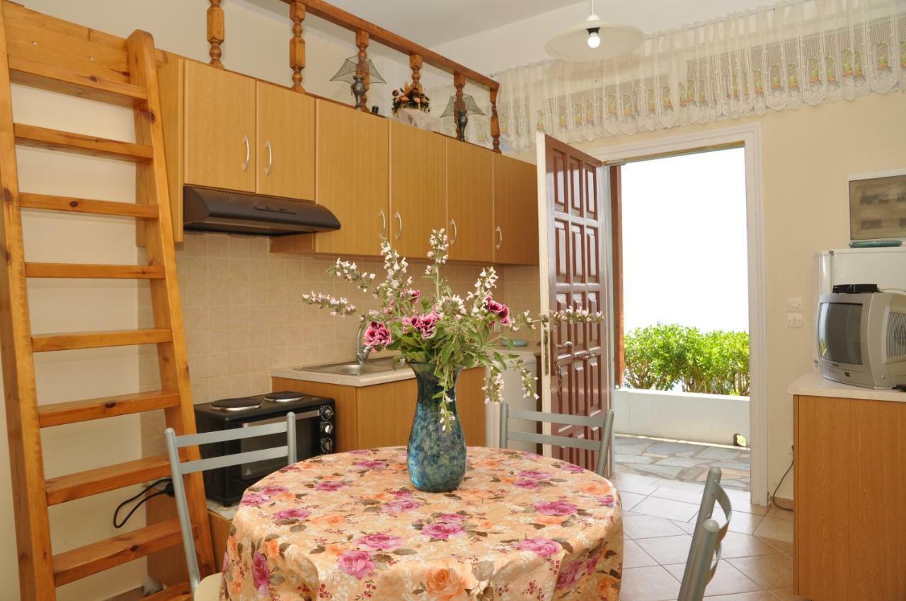Miltiadis Apartments Sineti Exterior foto